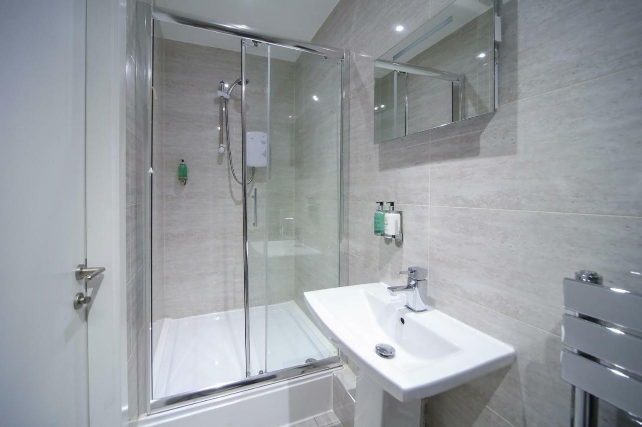 Citystop - Wood Street Aparthotel 4*